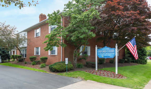 Oxford Court property image