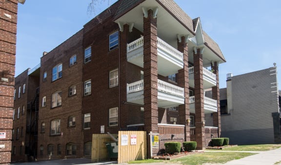 St. Regis Apartments property image