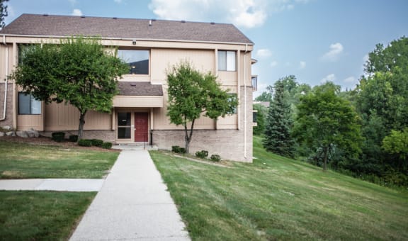 Franklin River Apartments property image