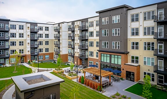 Legacy Commons at Signal Hills 55+ Apartments property image