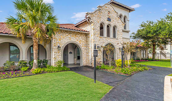 Mission at Baytown property image
