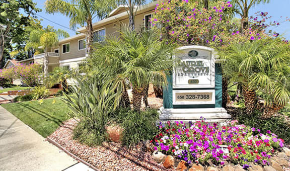 Laurel Grove Apartments property image