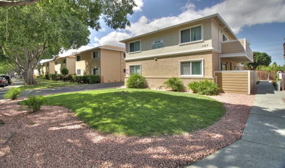 1123 Ayala property image