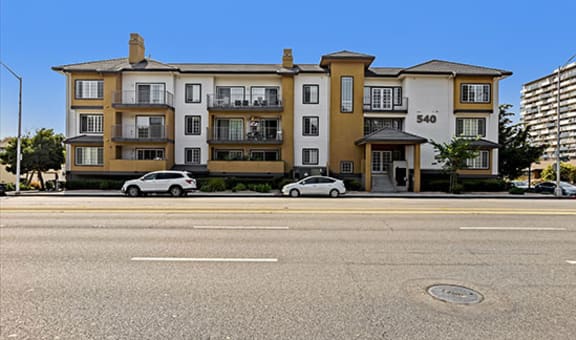 540 S El Camino property image