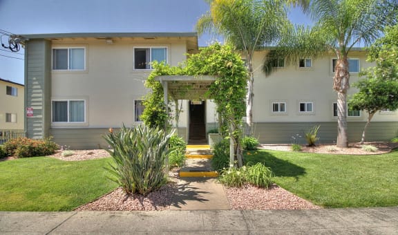 2045 Winfield property image