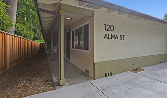 120 Alma St property image