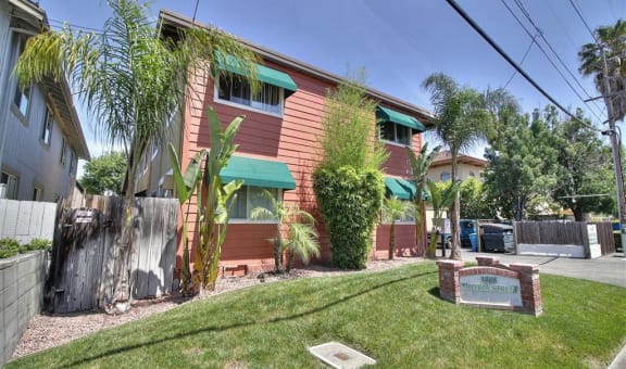 1565 Monroe property image