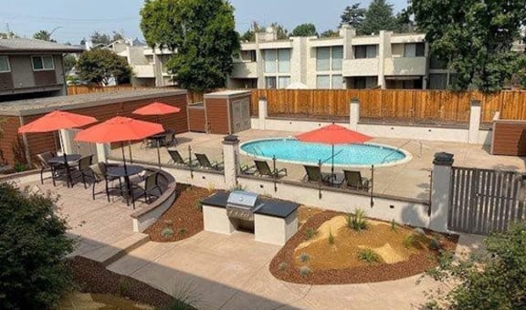 100 Union Ave Apartments property image