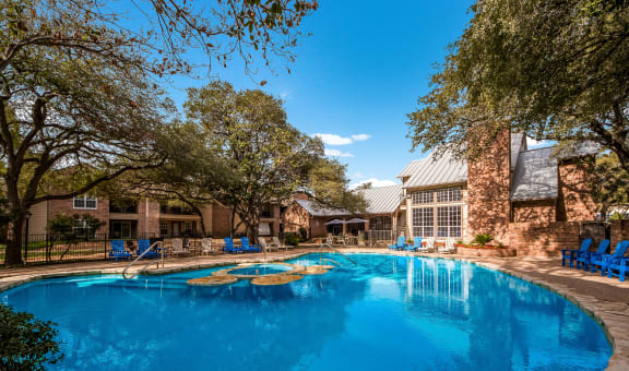 Vista Crossing property image