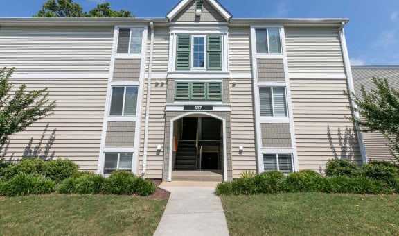 Linkhorn Bay Apartments property image