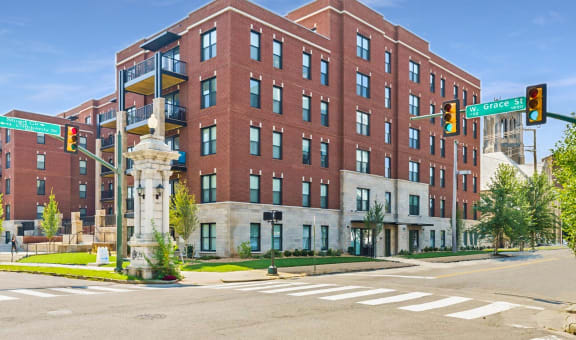 Circ Apartments property image