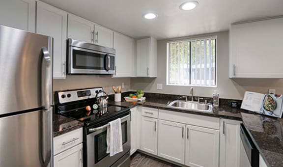 Country Brook Apartments property image