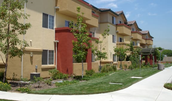 Little Lake Village property image