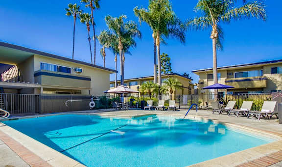 Cross Roads Apartment Homes property image