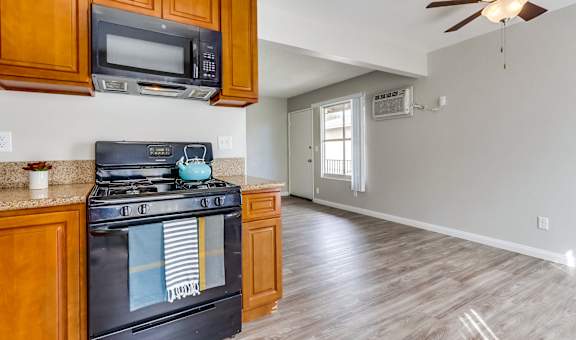 Le Mar Apartments property image