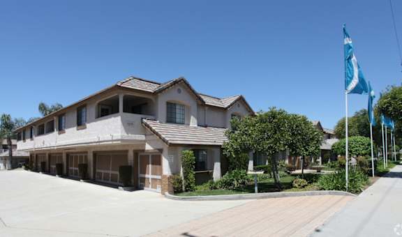 Charter Oaks Apartment Homes property image