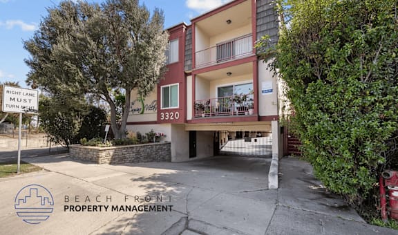 3320 Redondo Beach Blvd. property image