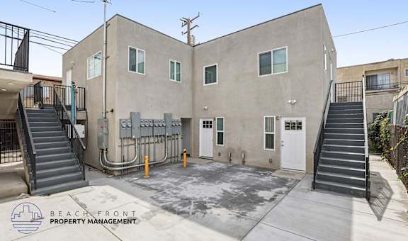 716-722 East 7th Street property image