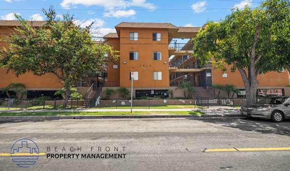 1010 Lagoon Ave. property image