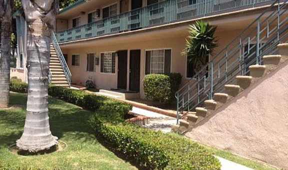 2126-2130 W. El Segundo Blvd. property image
