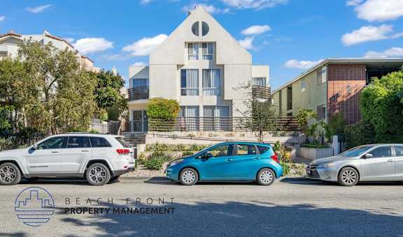 937 10th Street property image