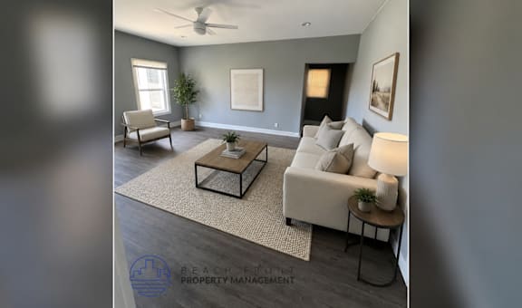 100 N Kenmore Ave. property image