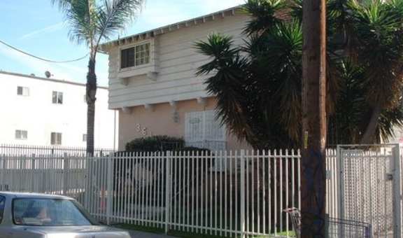3612 W. 102nd St. property image