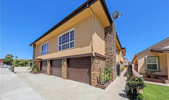222 3rd St. property image