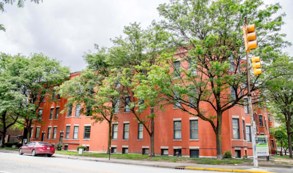 Lockerbie Court on Mass Ave property image