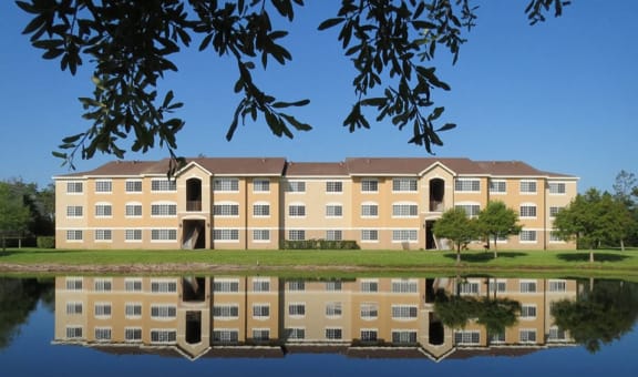 Carolina Club property image