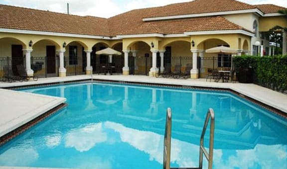 Alhambra Cove property image
