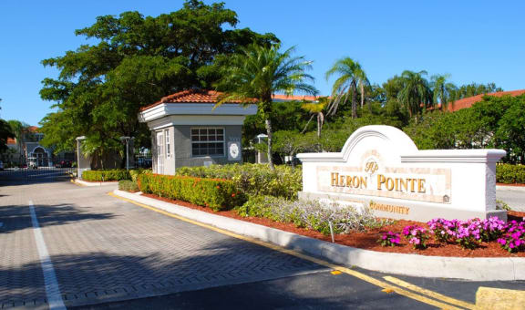 Heron Pointe property image