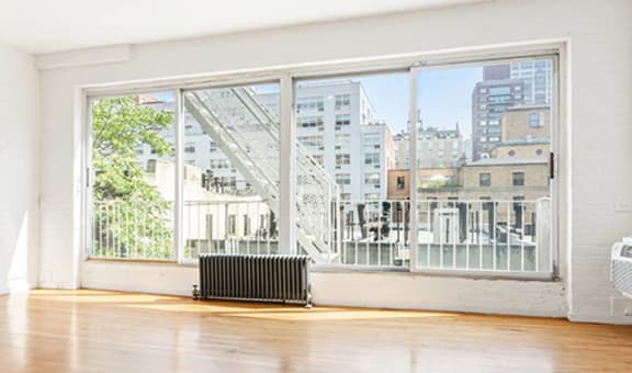 321 E 69th Street Apartments property image