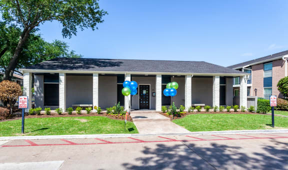 Artisan West property image