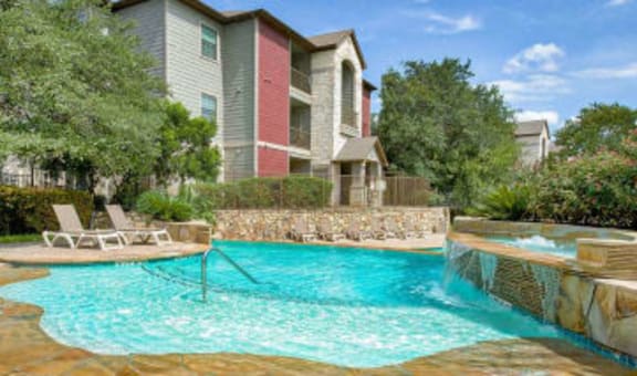 Vistas of Vance Jackson Apartments property image