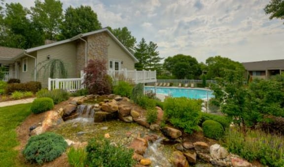 Forest Woods property image