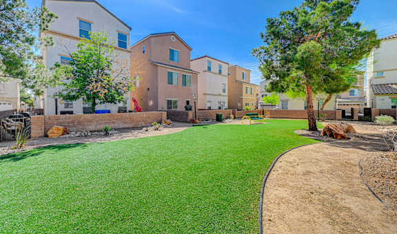 Habitat @ DTLV property image