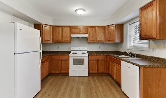 Summit Wood Apartments property image