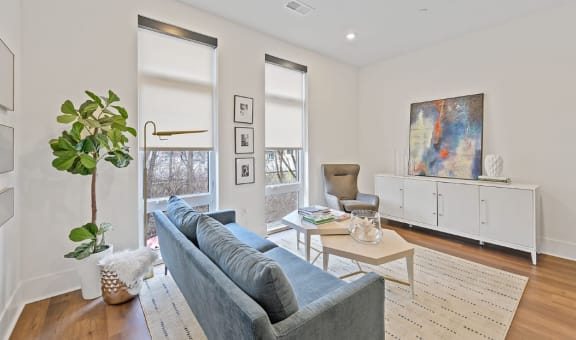 Four23/Hoge property image