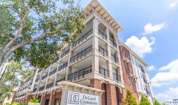 Deland Commons property image