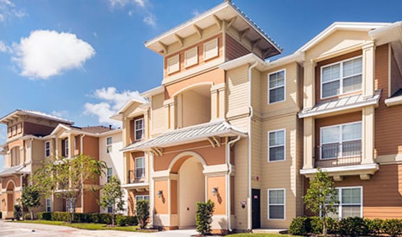 Lakewood Pointe property image