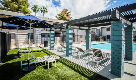 2900 Lux Apartment Homes property image