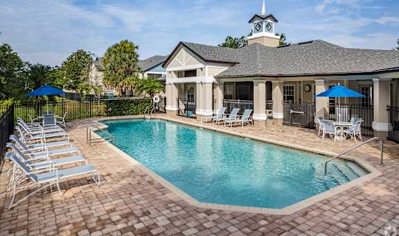 Bristol Lakes Apartments property image