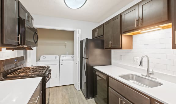 Berkeley Landing Apartments property image