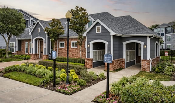 Crossings at Hillcroft property image