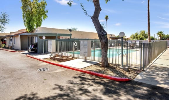 Glendale Groves property image