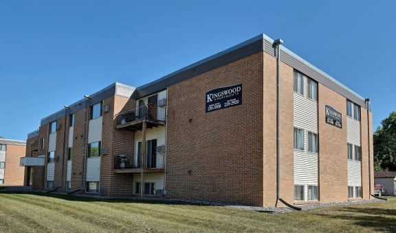 Kingswood property image