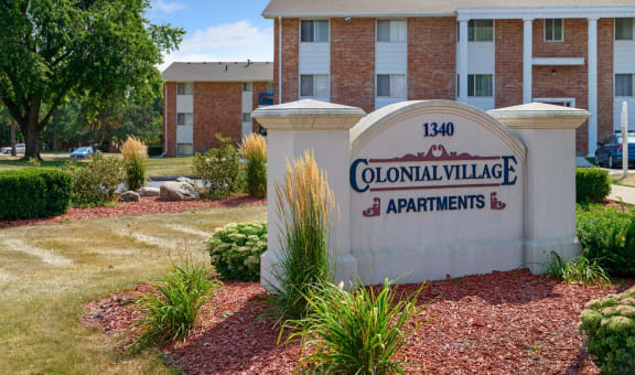 Colonial Village property image