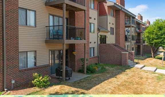 Washington Manor property image