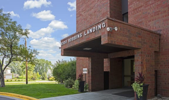 Robbins Landing property image